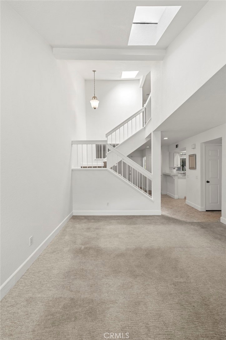 407 San Nicholas Court