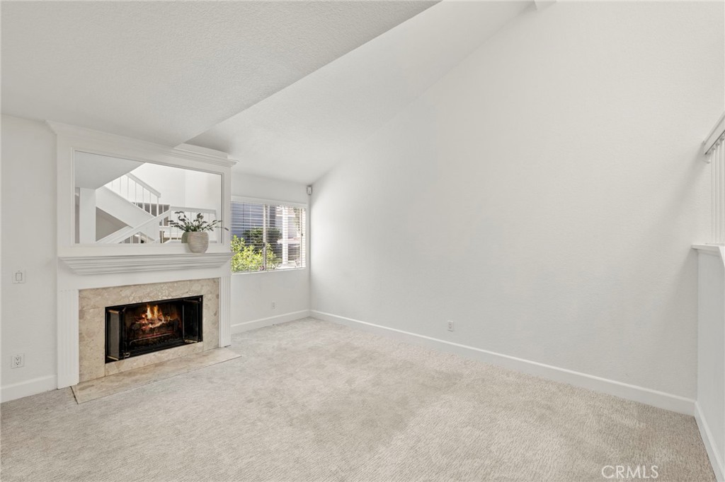 407 San Nicholas Court