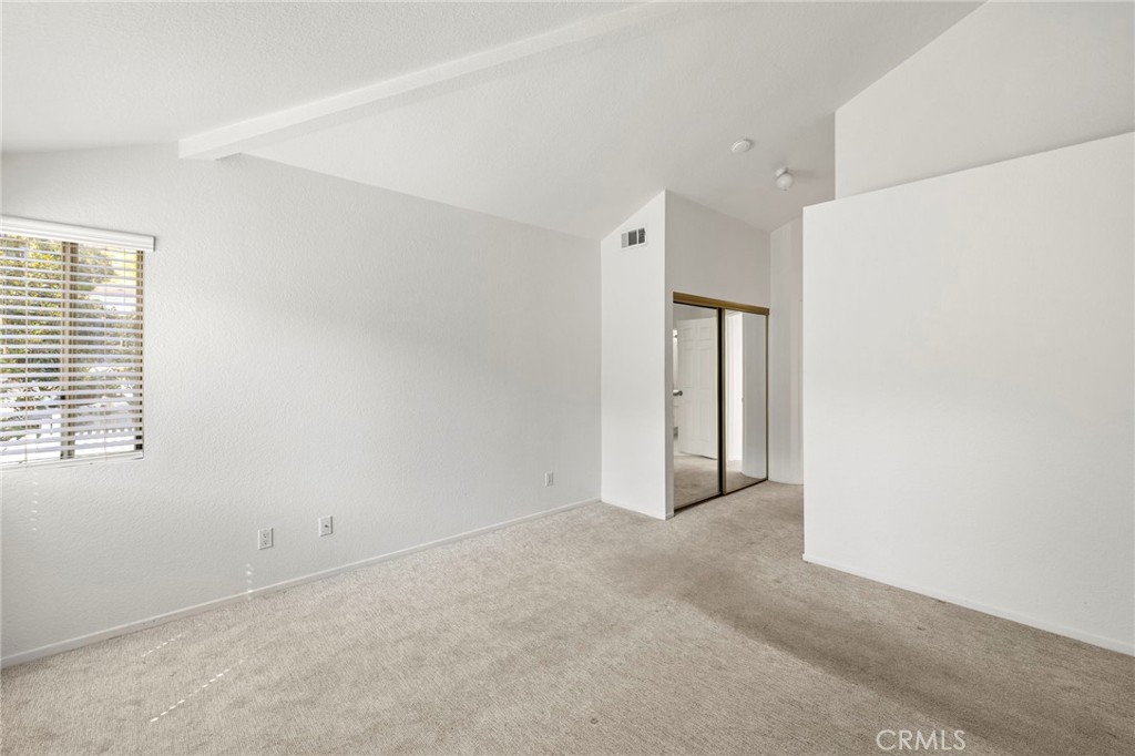 407 San Nicholas Court