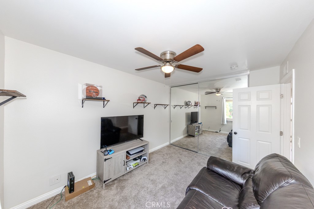 6597 E Camino Vista 2