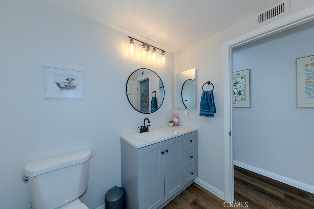 6597 E Camino Vista 2
