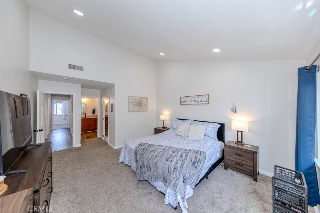 6597 E Camino Vista 2