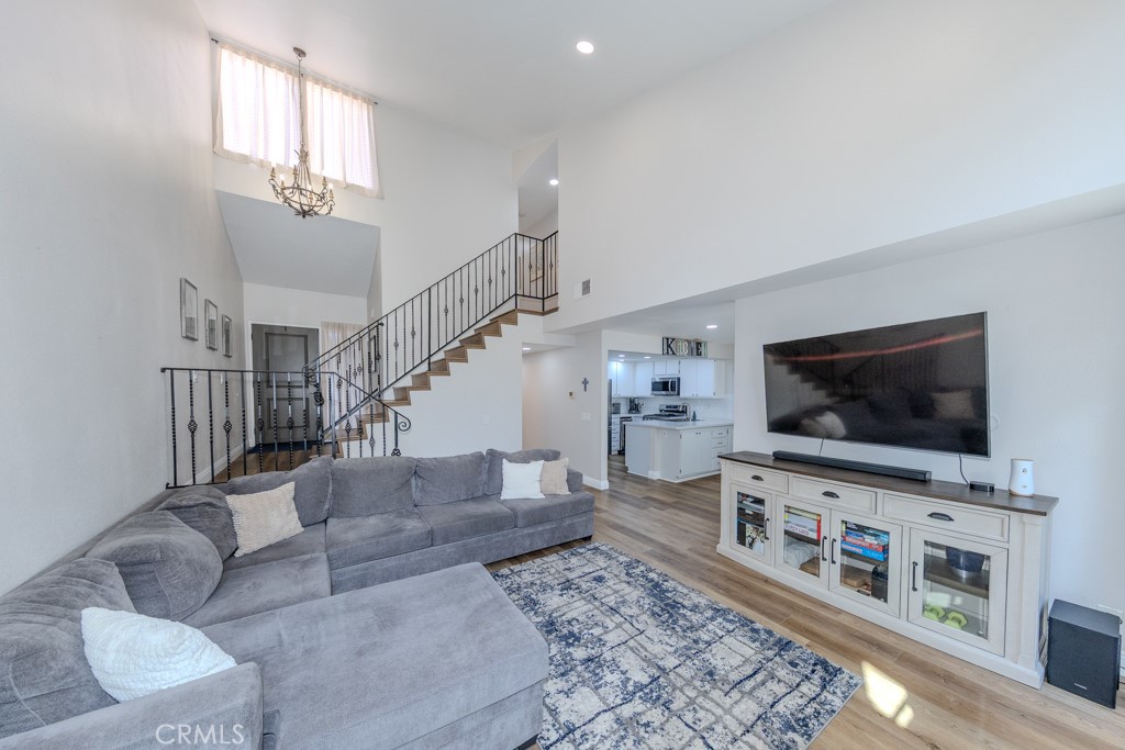 6597 E Camino Vista 2