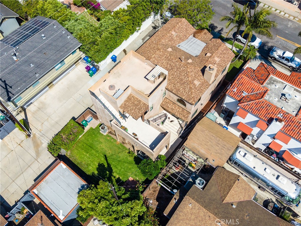 4326 E Vista Street