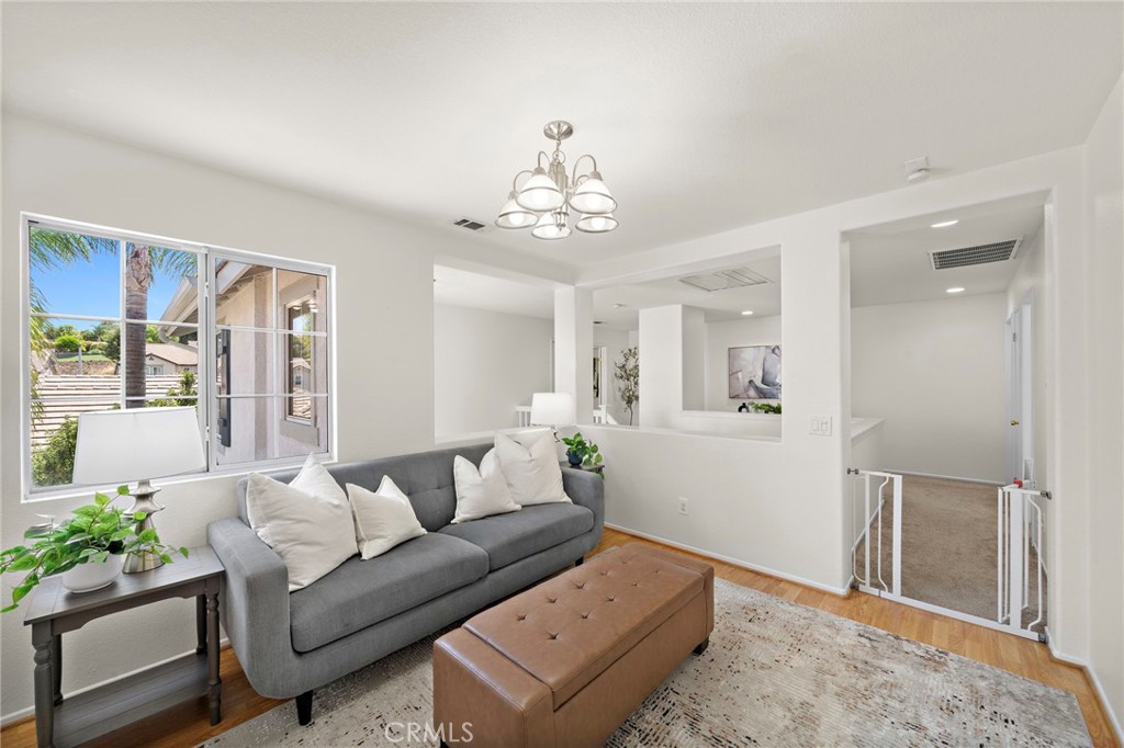 444 Appleby Street
