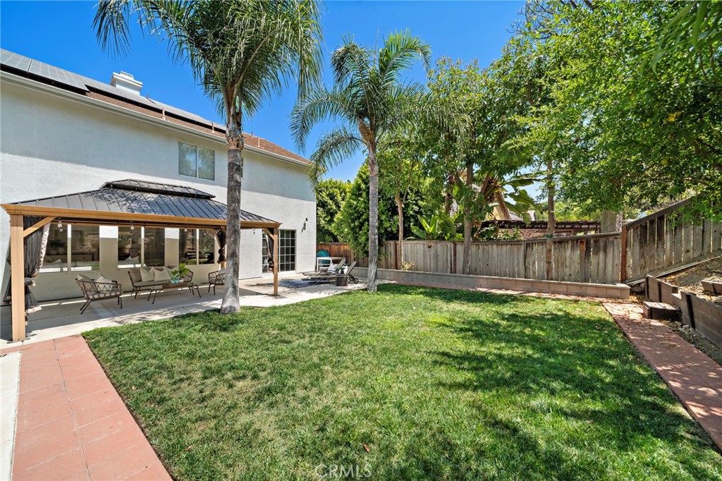444 Appleby Street