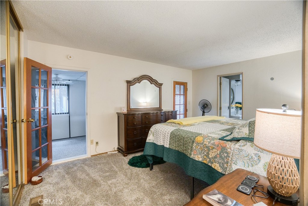601 N Kirby 524