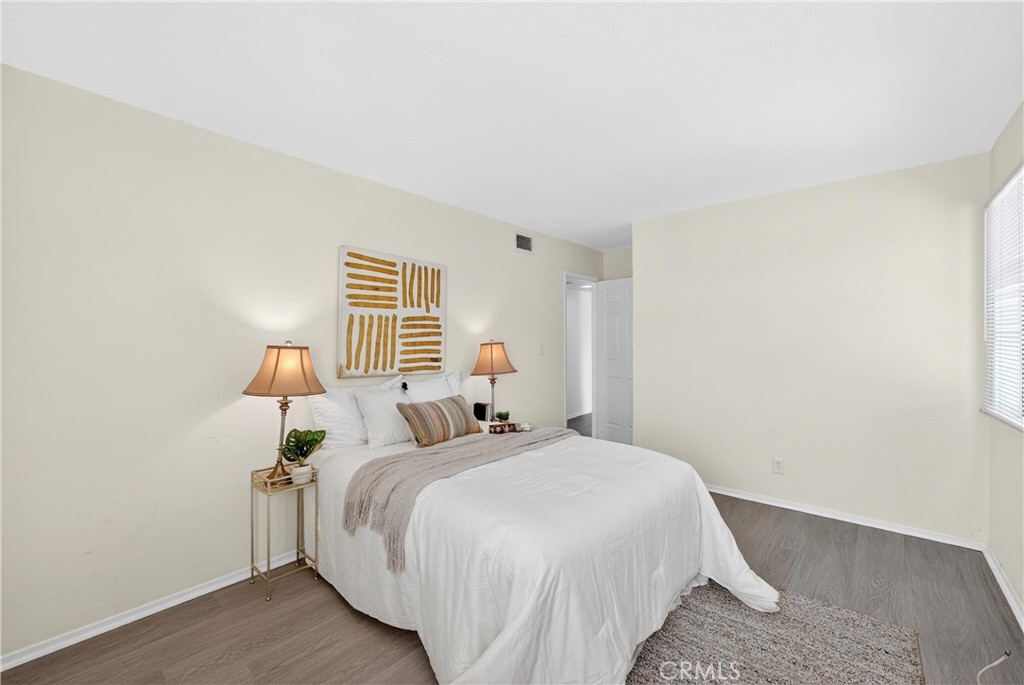 803 E Victoria 138