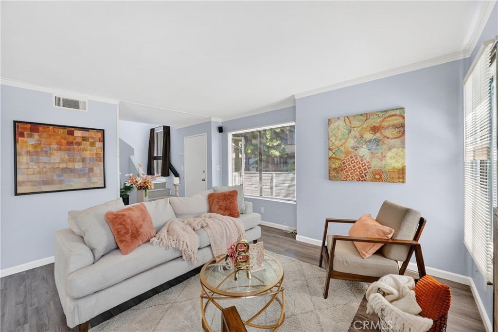 803 E Victoria 138