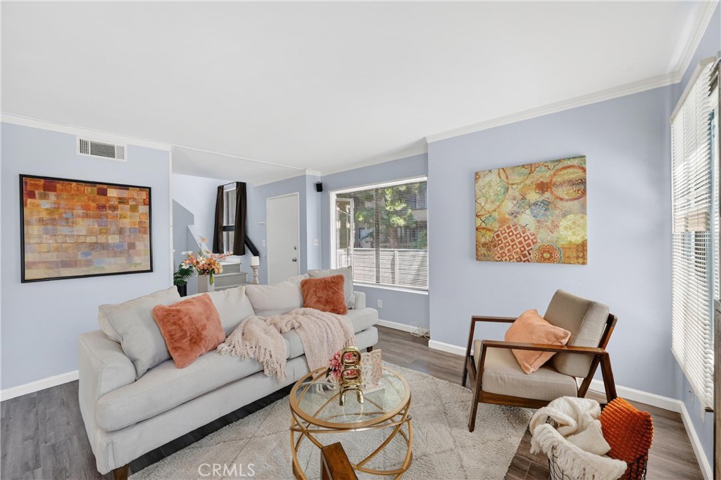 803 E Victoria 138