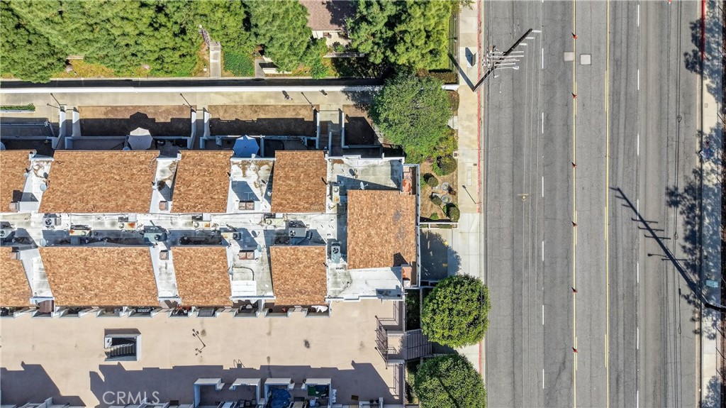 803 E Victoria 138