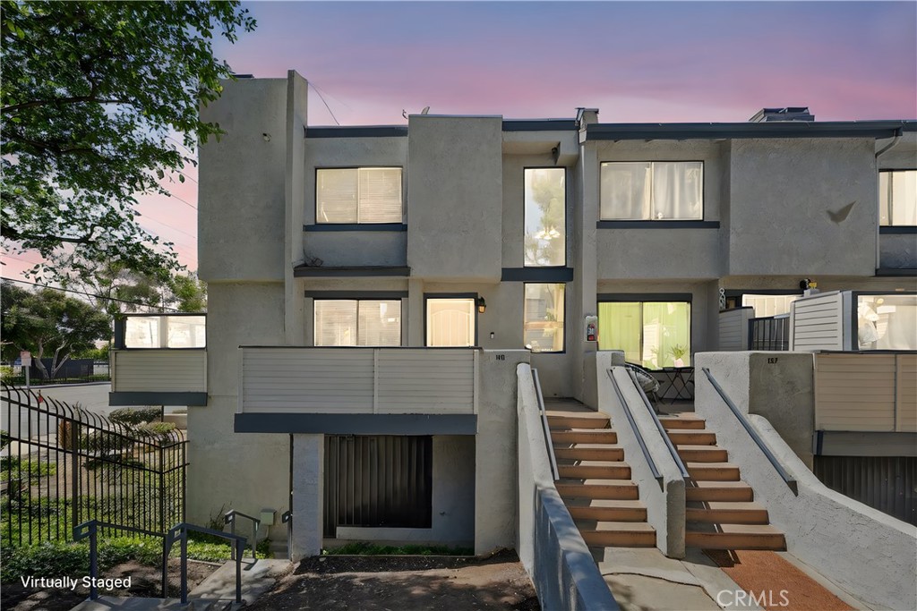 803 E Victoria 138