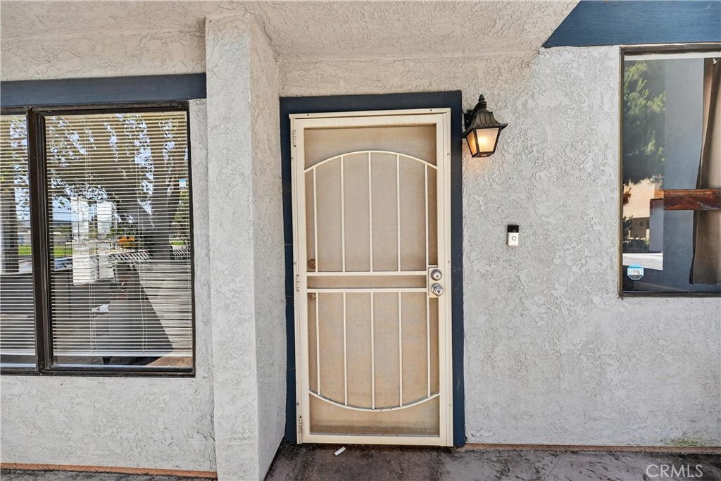 803 E Victoria 138