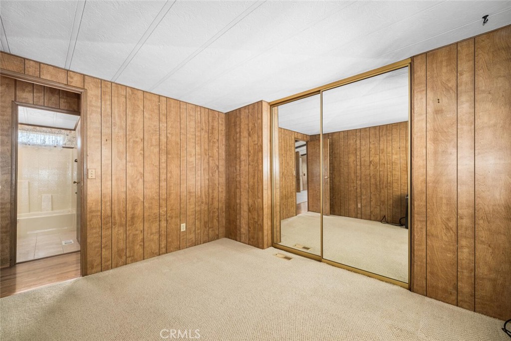 6248 GOLDEN SANDS Drive E 215