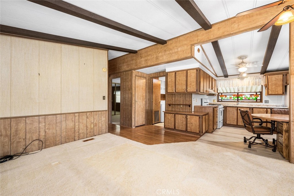 6248 GOLDEN SANDS Drive E 215