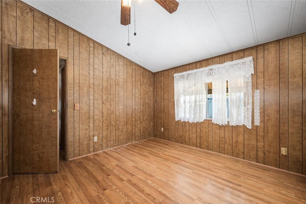 6248 GOLDEN SANDS Drive E 215
