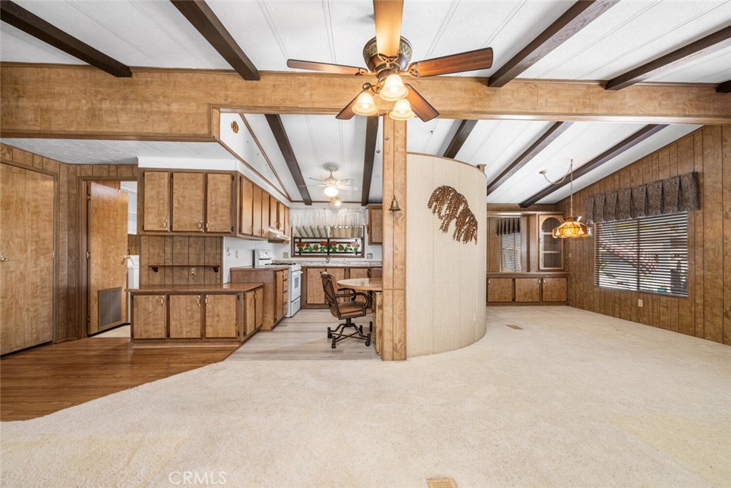 6248 GOLDEN SANDS Drive E 215