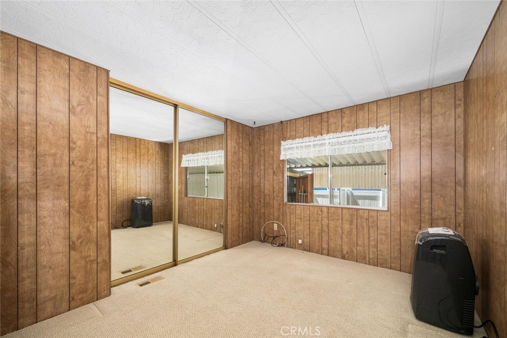 6248 GOLDEN SANDS Drive E 215