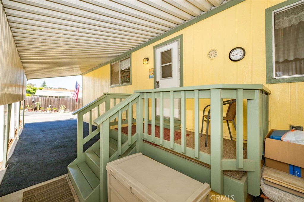 6248 GOLDEN SANDS Drive E 215