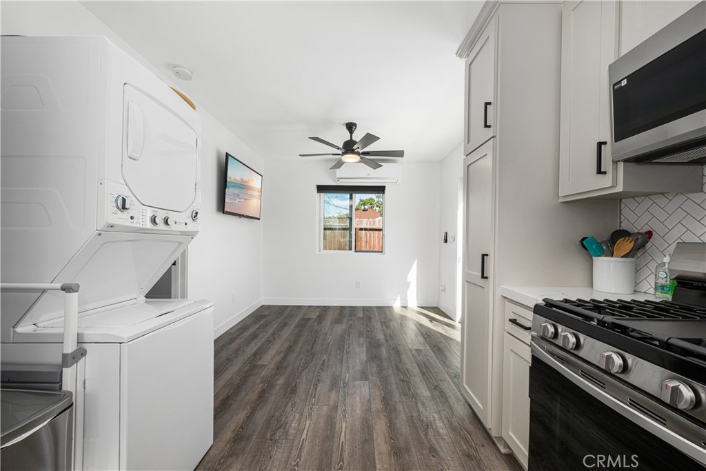 3246 N Marwick