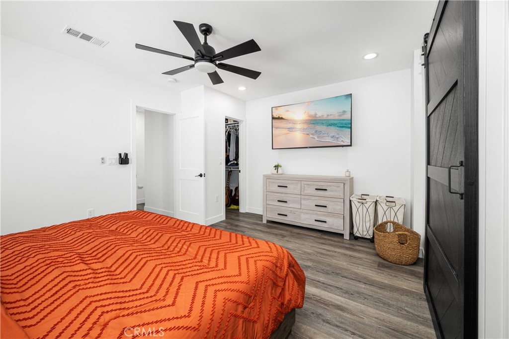 3246 N Marwick