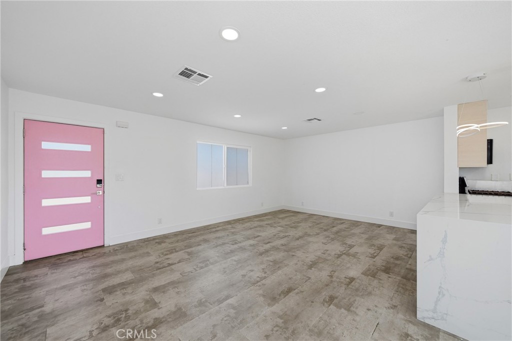 431 W Avenida Cerca