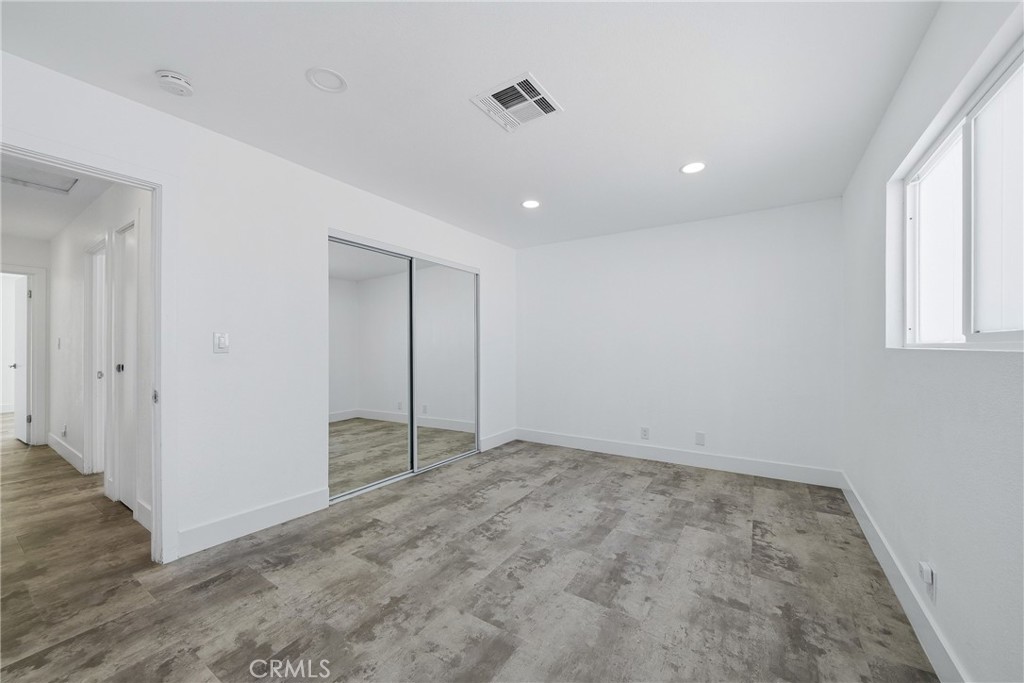 431 W Avenida Cerca
