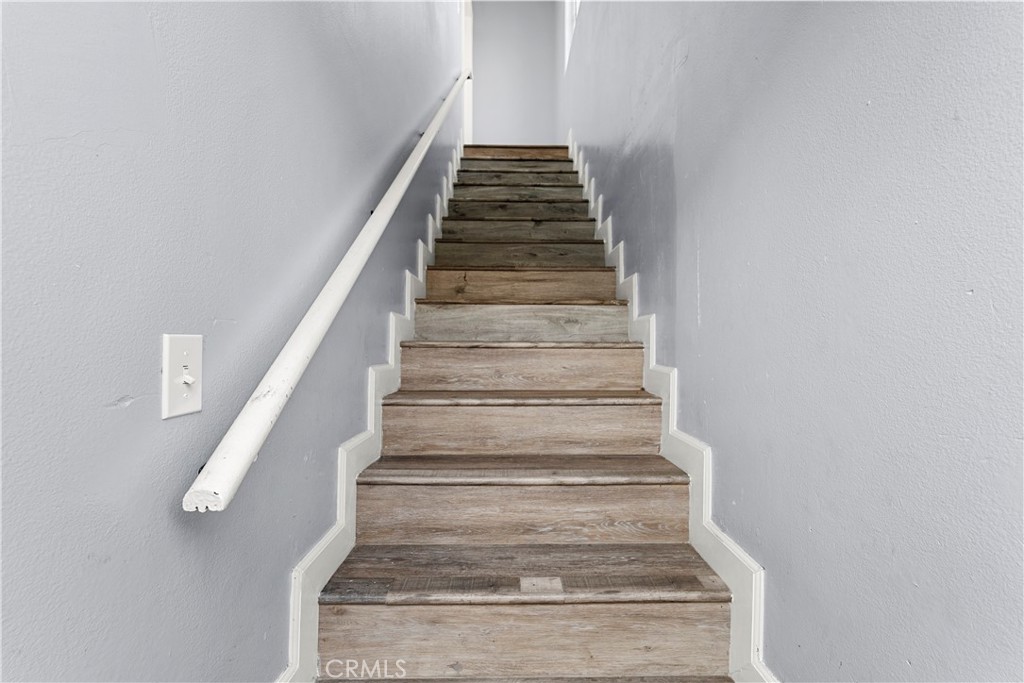 10406 Avalon Boulevard