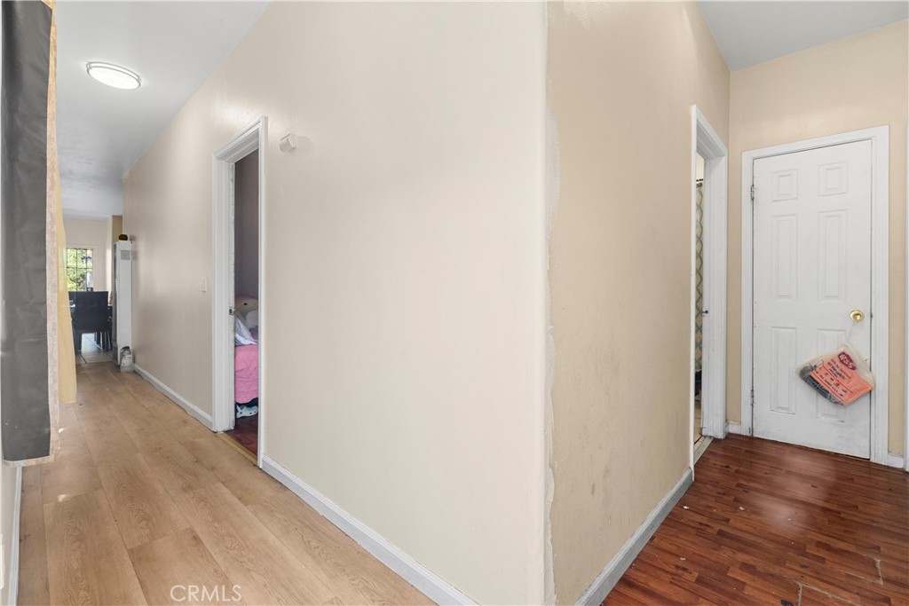 10406 Avalon Boulevard