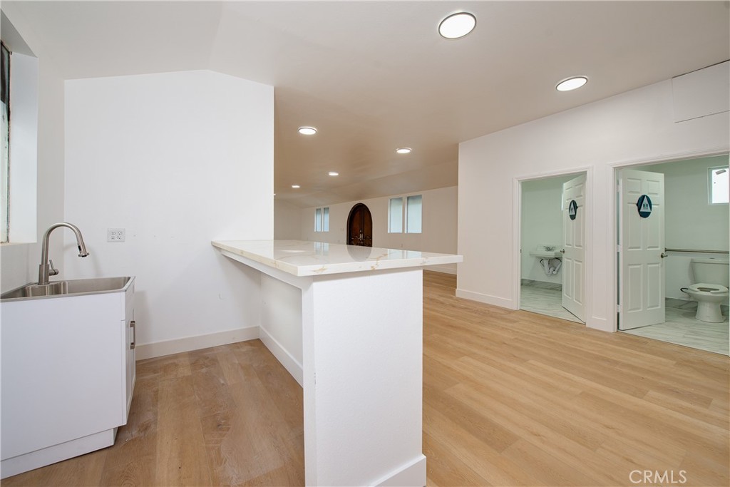 30830 Riverside