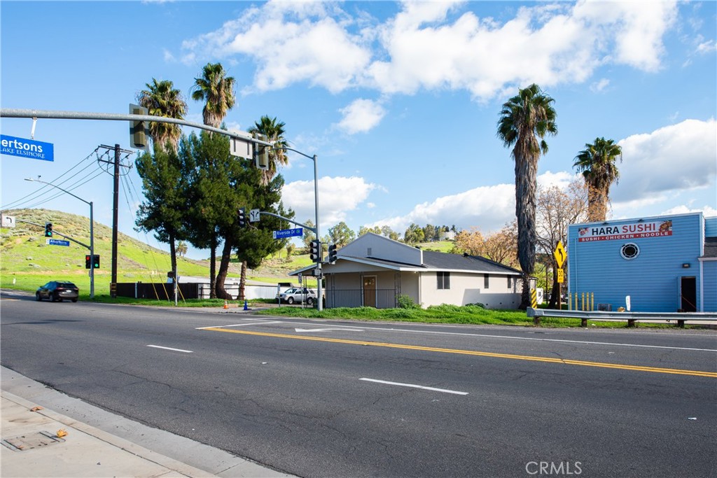 30830 Riverside