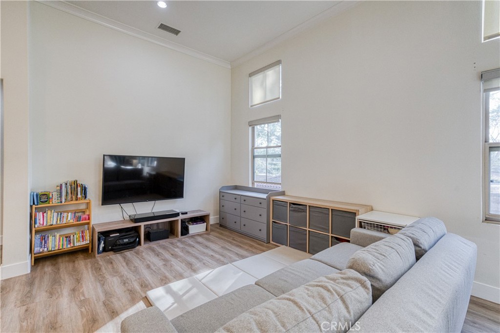 52 Coralwood