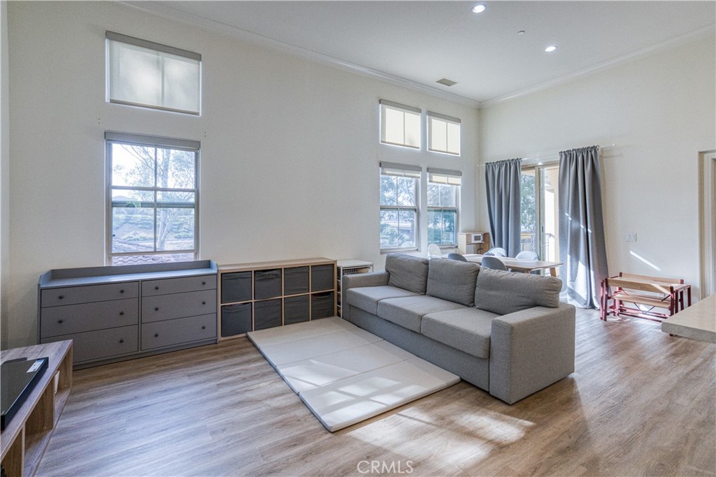 52 Coralwood