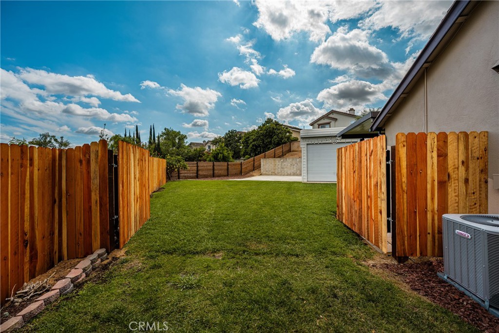 17522 Pine Circle