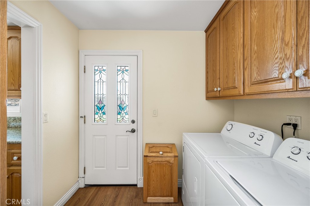 1218 E Chalynn Avenue