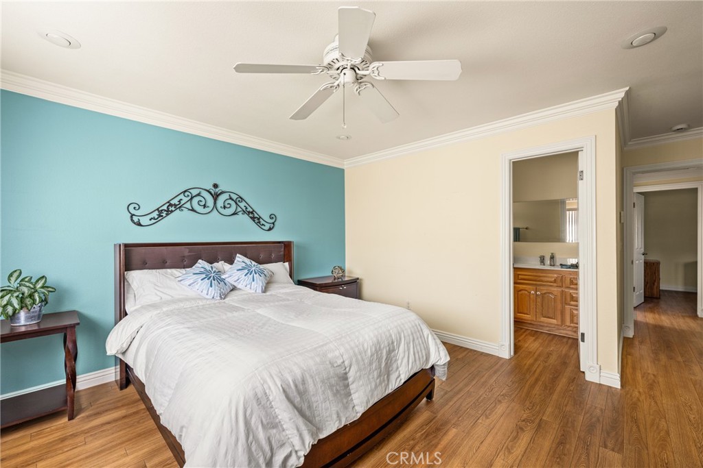 1218 E Chalynn Avenue