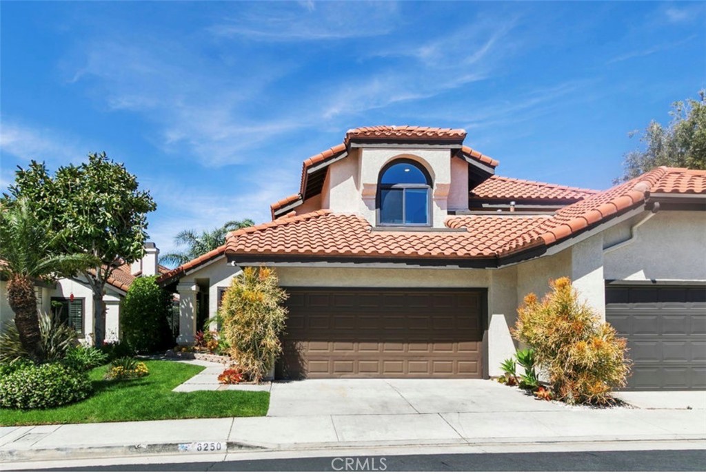 6250 E Quartz Lane