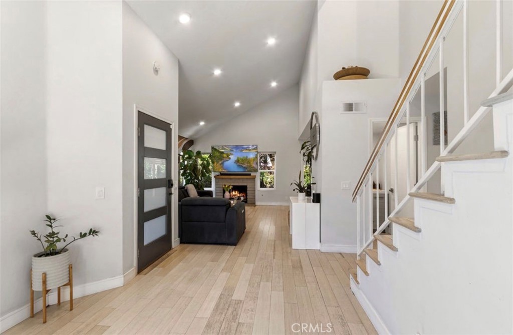 6250 E Quartz Lane