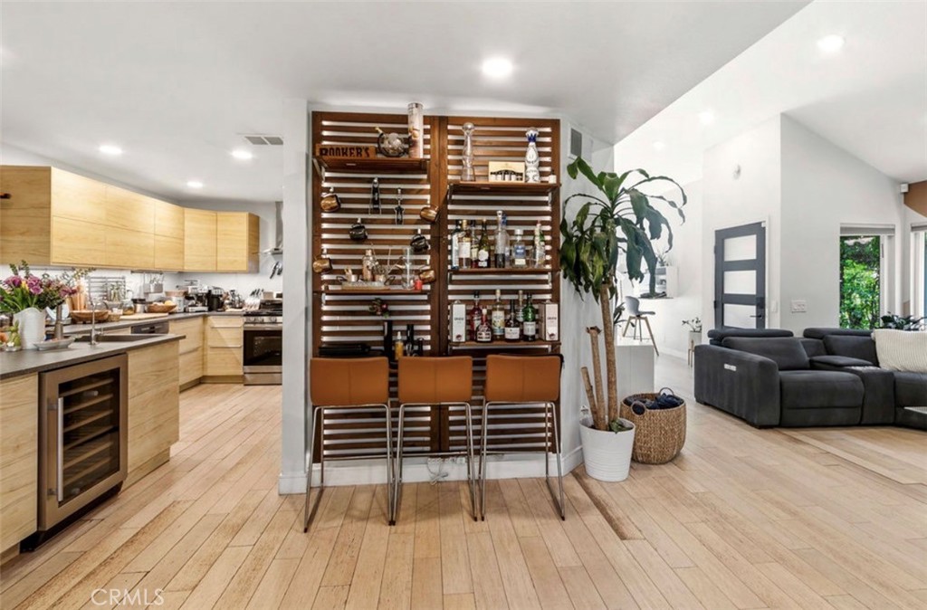 6250 E Quartz Lane