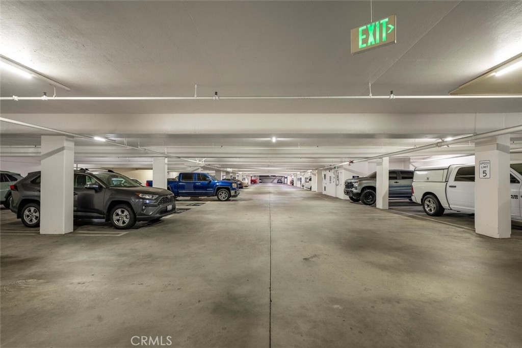 525 E Seaside Way 904