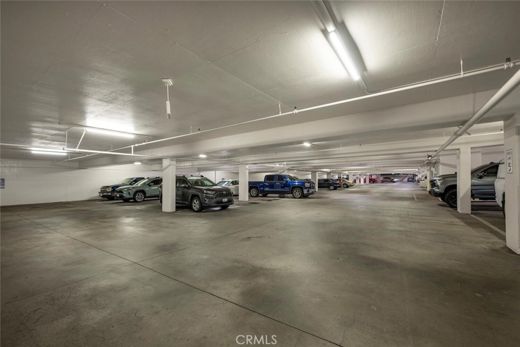 525 E Seaside Way 904