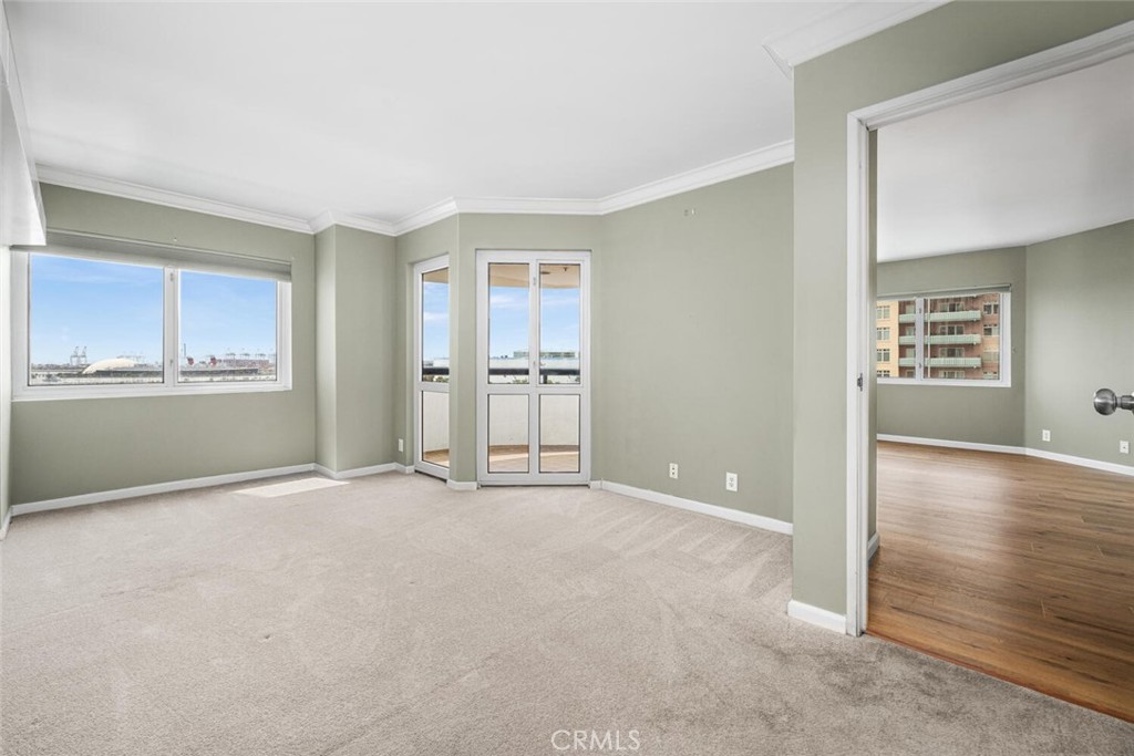 525 E Seaside Way 904