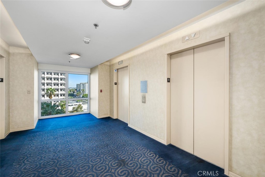 525 E Seaside Way 904