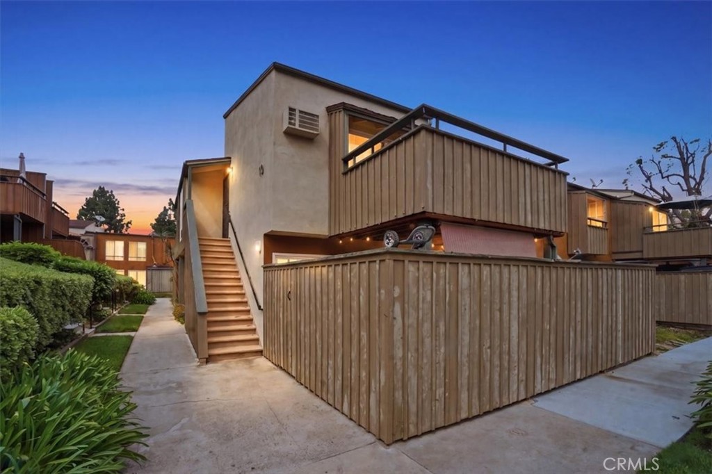 1001 W Stevens 237