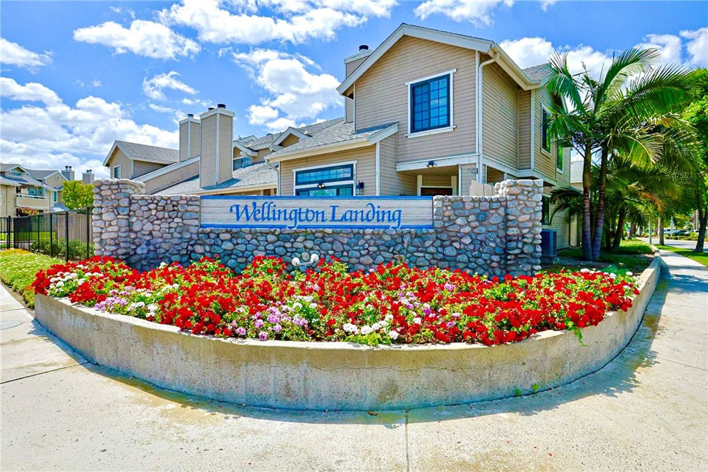 1872 W Falmouth