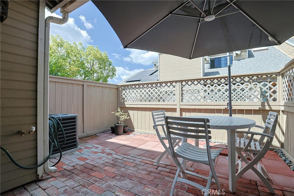 1872 W Falmouth