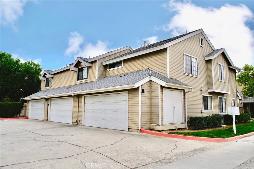 1872 W Falmouth