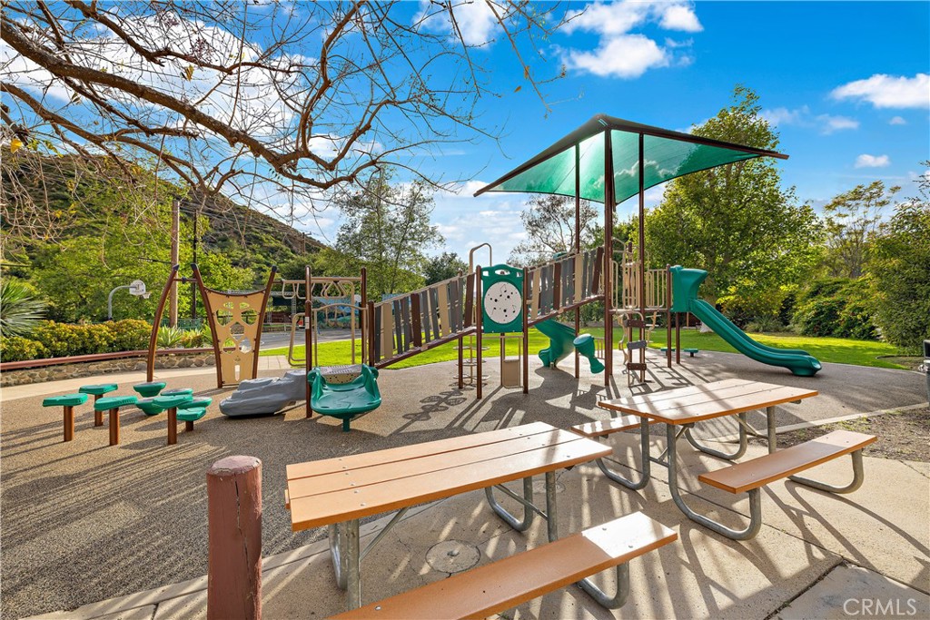 29145 Shadybrook