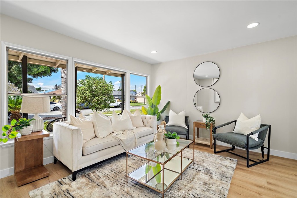13922 Sylvanwood