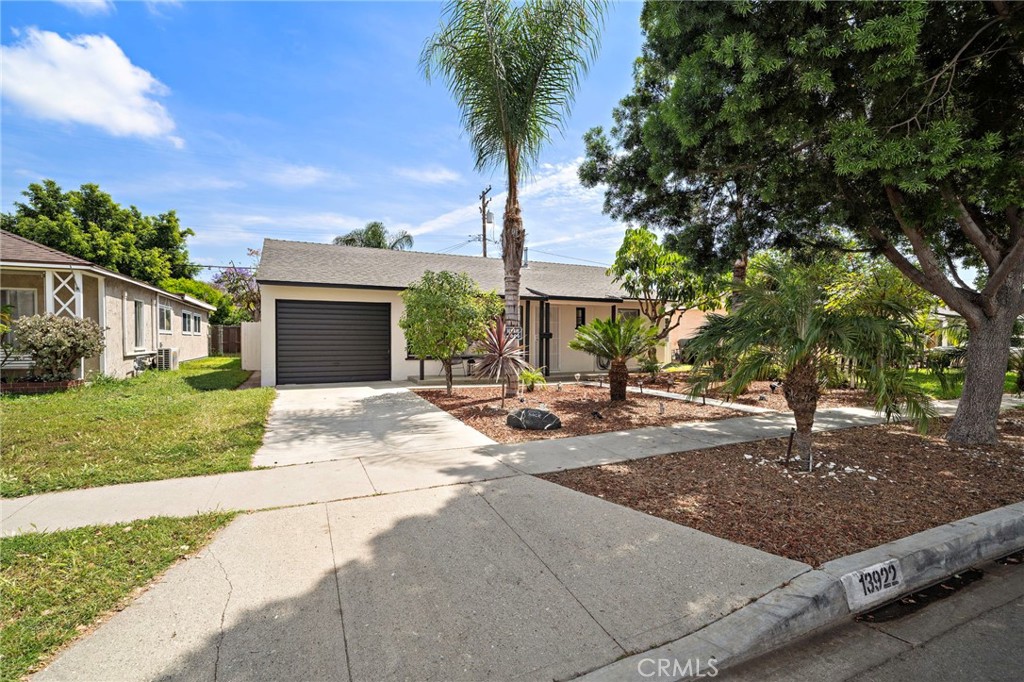 13922 Sylvanwood